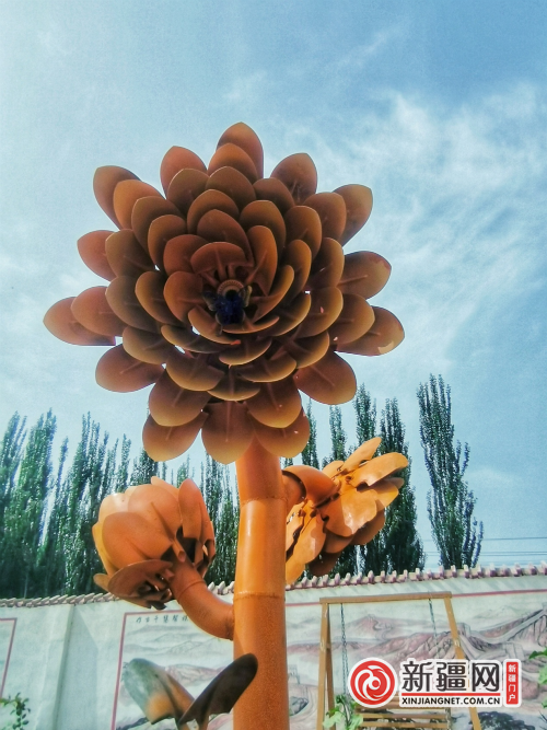 新疆莎车县阿瓦提公共艺术创作营结营——200余件作品打造新疆首座“雕塑艺术小镇”