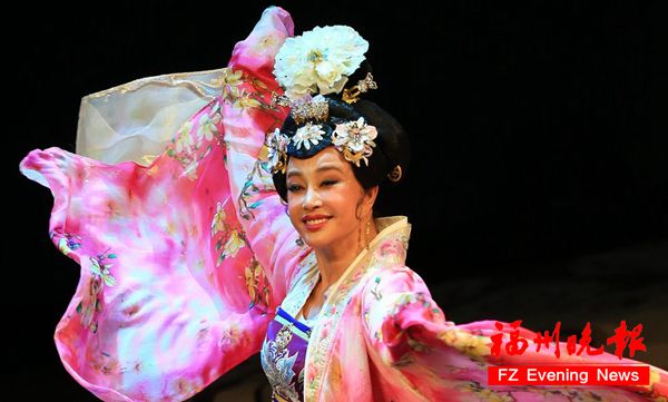 刘晓庆下月来福州演出话剧　再度演绎《武则天》