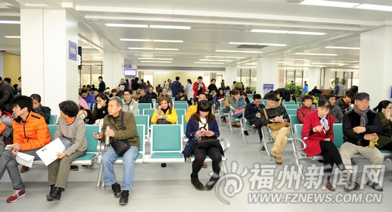 市民服务中心下月30日前满员 356件事项均可办理 市民服务中心下月30日前满员 356件事项均可办理