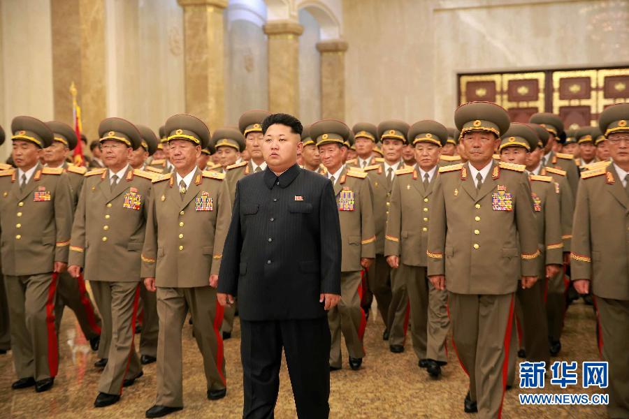 金正恩向中国人民志愿军烈士陵园送花圈 金正恩向中国人民志愿军烈士陵园送花圈