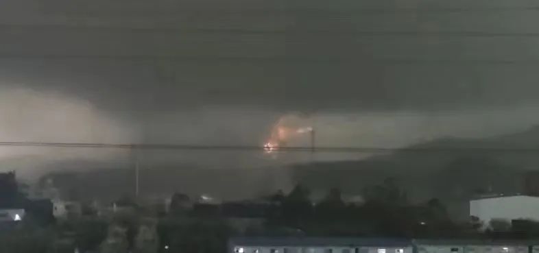 大范围强降雨和强对流来袭！应对指南！