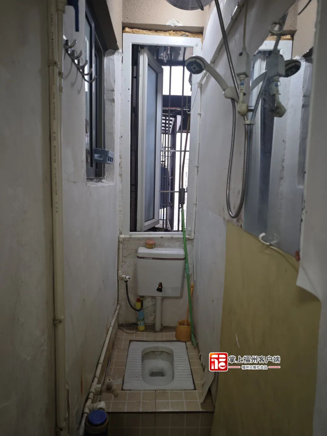 太离谱！1套房隔出6室6卫出租？福州李先生：差不多有7年了