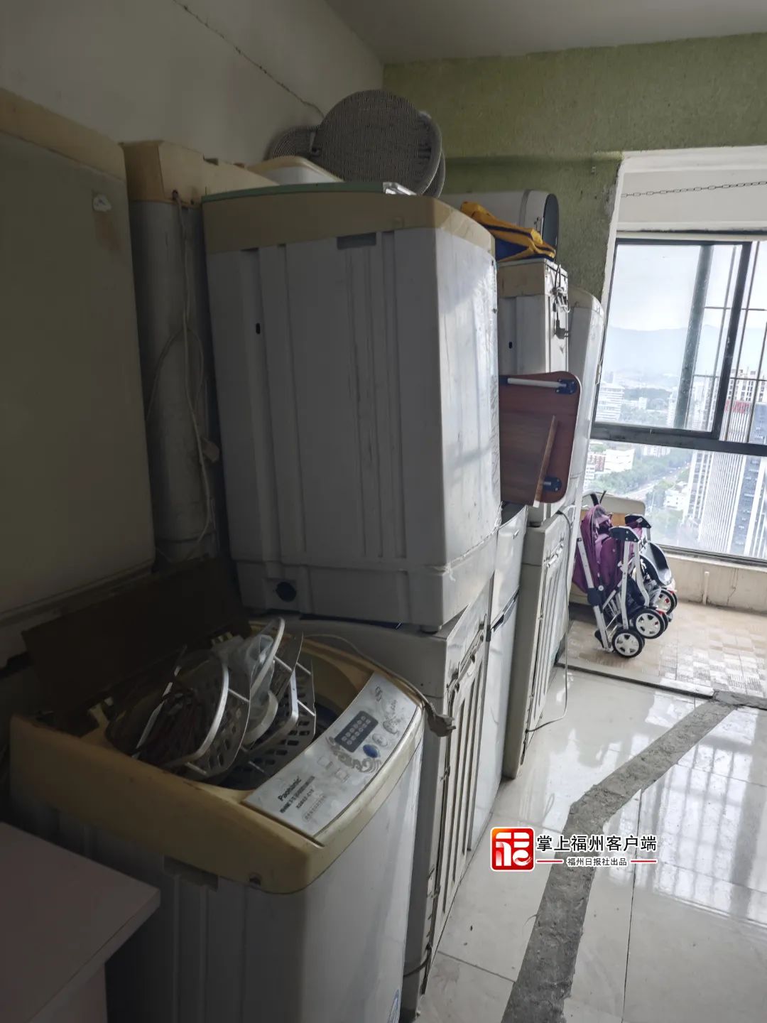 太离谱！1套房隔出6室6卫出租？福州李先生：差不多有7年了